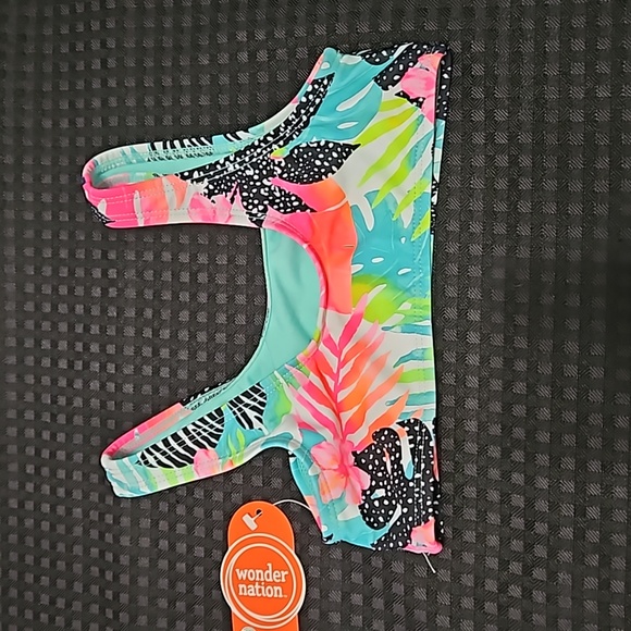 Wonder Nation,  floral, green , XS (4-5) bikini top - Picture 3 of 5